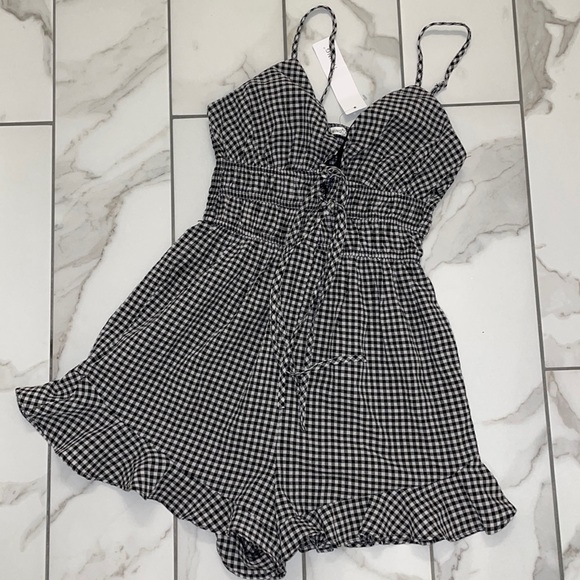 NWT Checked Ruched Romper Size S - Picture 2 of 14